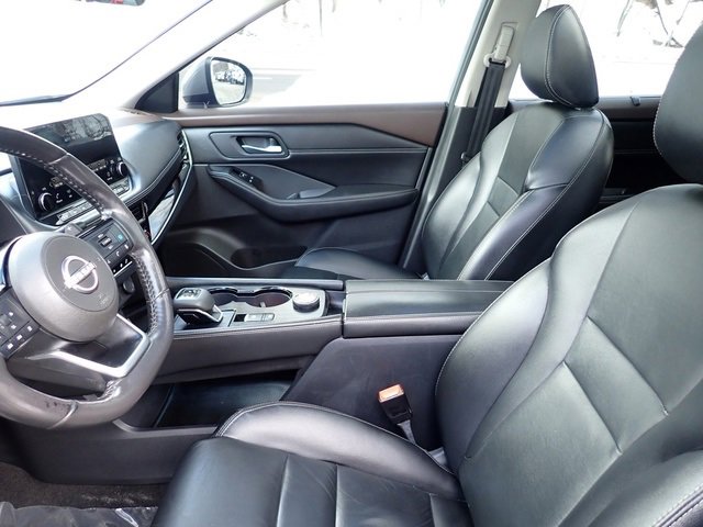 Used 2022 Nissan Rogue SL w/ SL Premium Package image 15