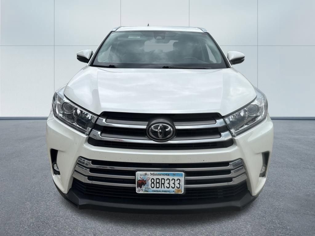Used 2019 Toyota Highlander Limited AWD/4WD image 6