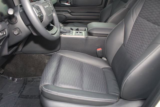 Used 2025 Toyota Land Cruiser w/ Premium Package image 21