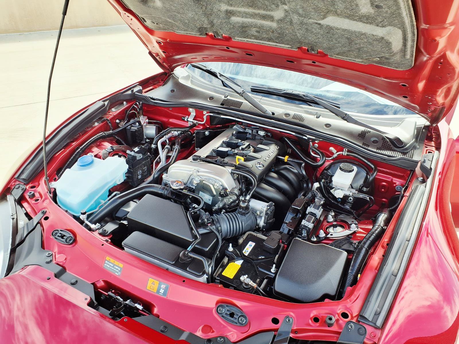 Used 2022 MAZDA MX-5 Miata RF Grand Touring RWD image 18