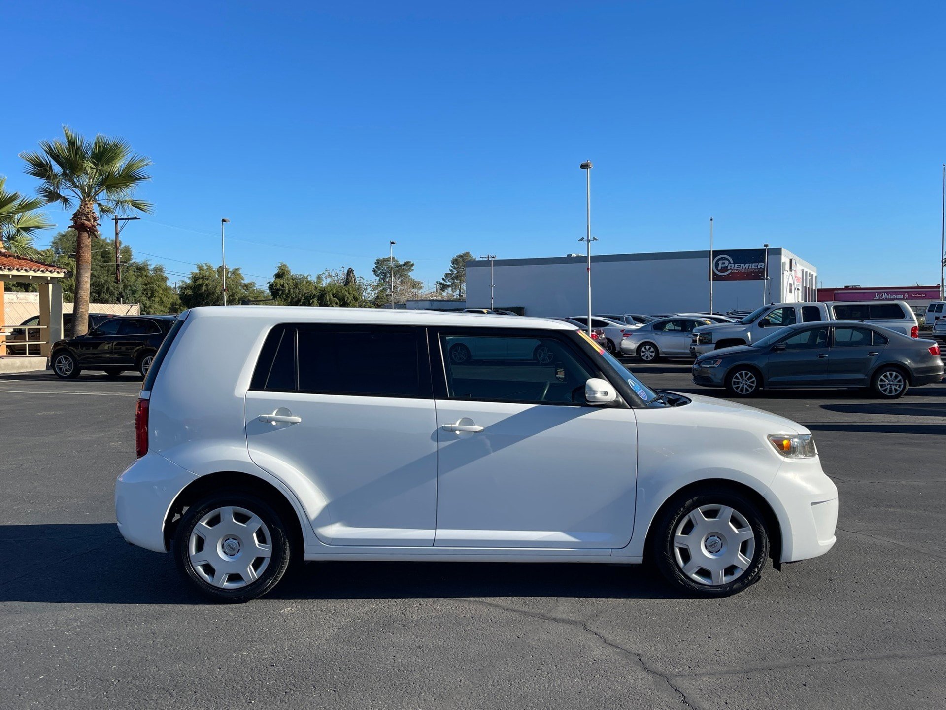 Used 2008 Scion xB image 6