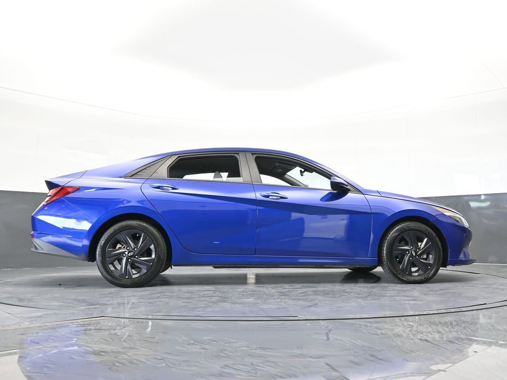 Used 2023 Hyundai Elantra SEL image 61