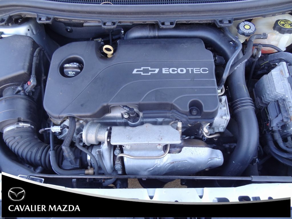 Used 2018 Chevrolet Cruze LS image 34