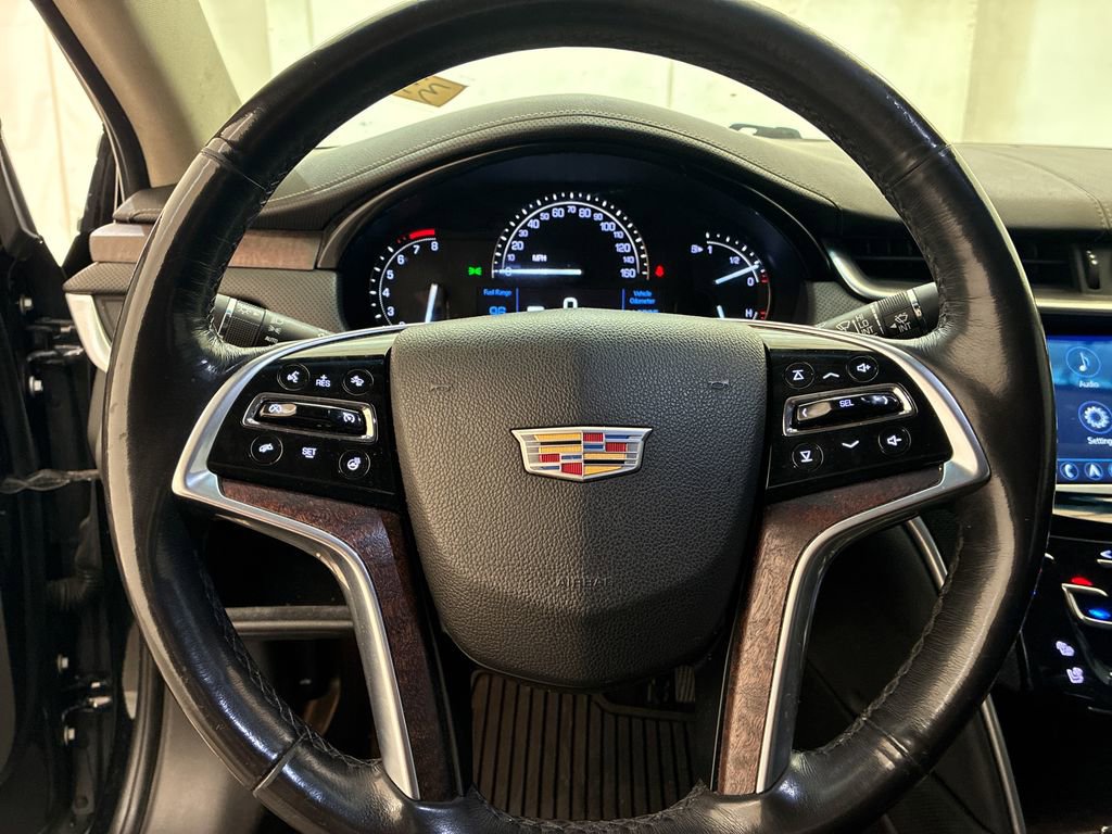 Used 2018 Cadillac XTS Luxury w/ Driver Awareness Package FWD image 11