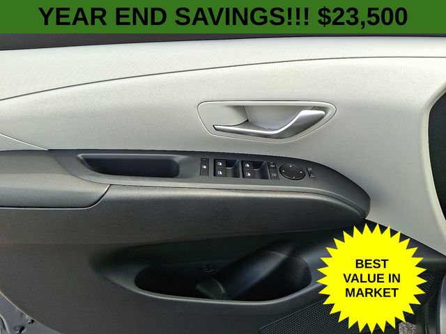 Used 2025 Hyundai Tucson SE image 15