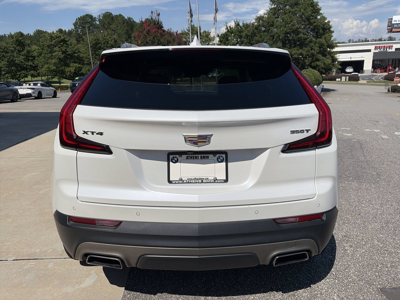 Used 2021 Cadillac XT4 Premium Luxury FWD image 12