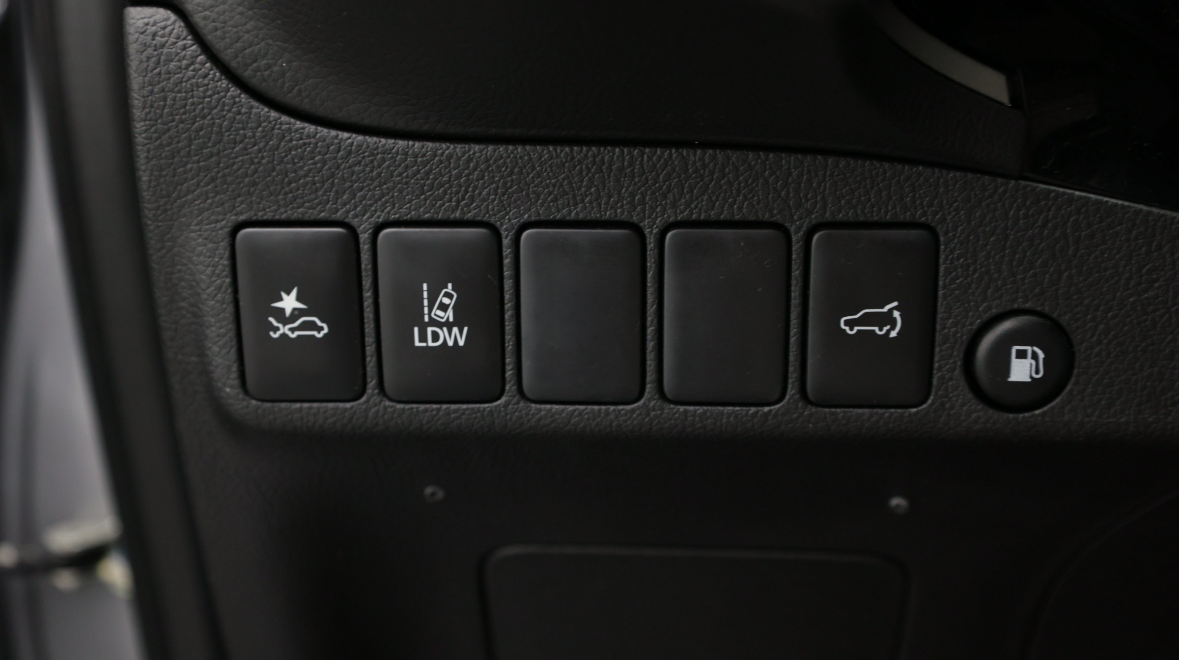 Used 2022 Mitsubishi Outlander LE AWD/4WD image 29