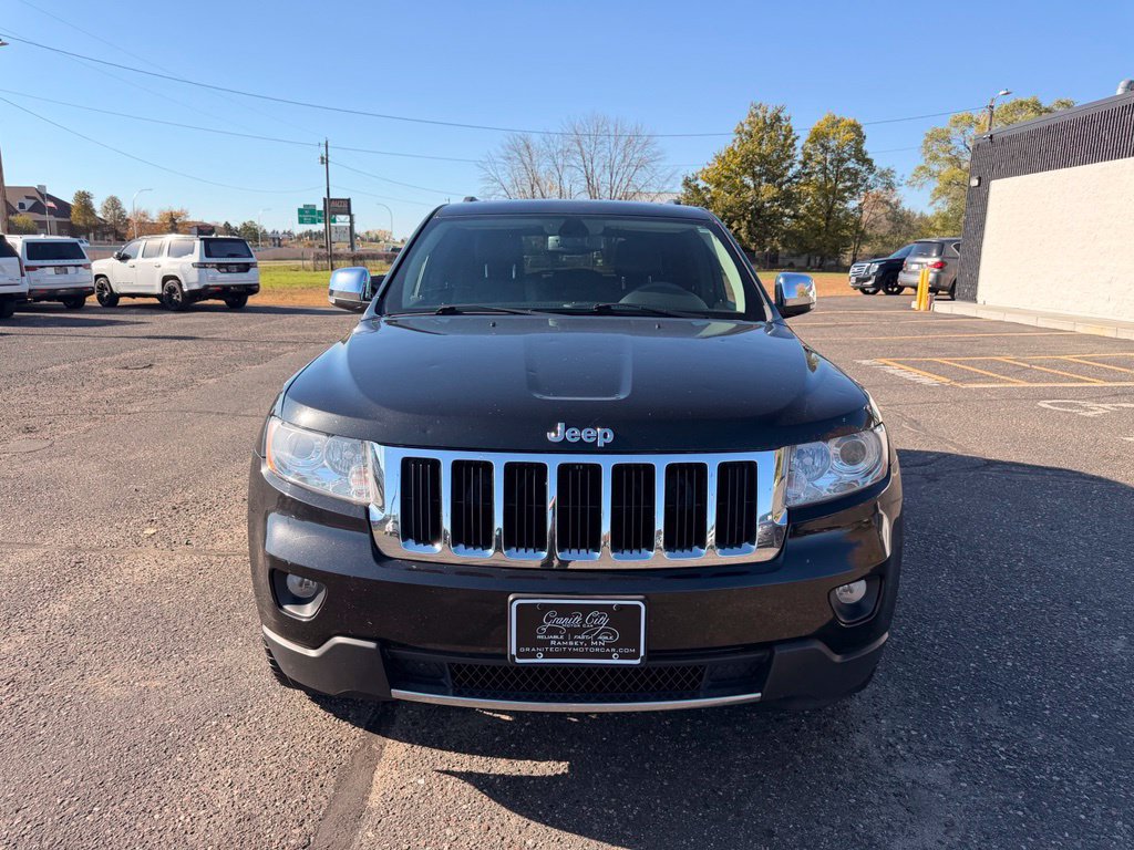 Used 2013 Jeep Grand Cherokee Limited AWD/4WD image 12