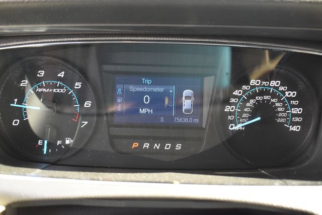 Used 2016 Ford Taurus SE FWD image 28
