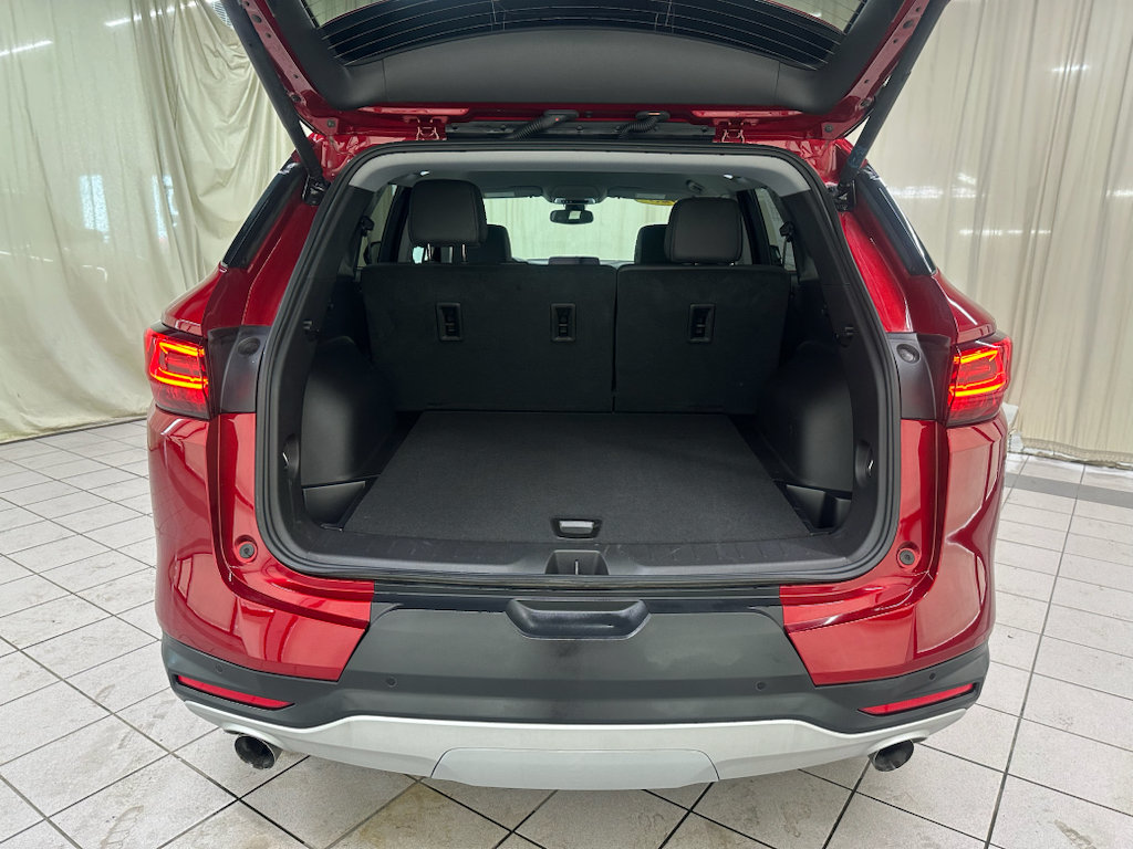 Certified 2025 Chevrolet Blazer LT FWD image 8