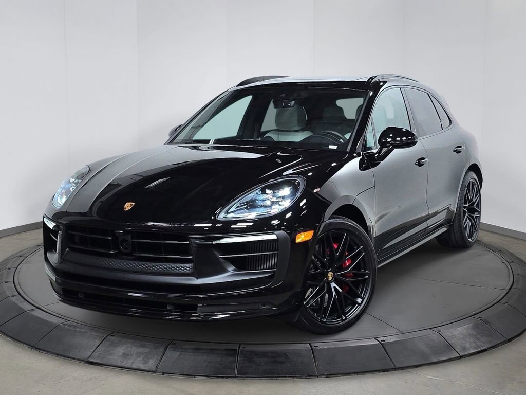 Certified 2026 Porsche Macan GTS image 1
