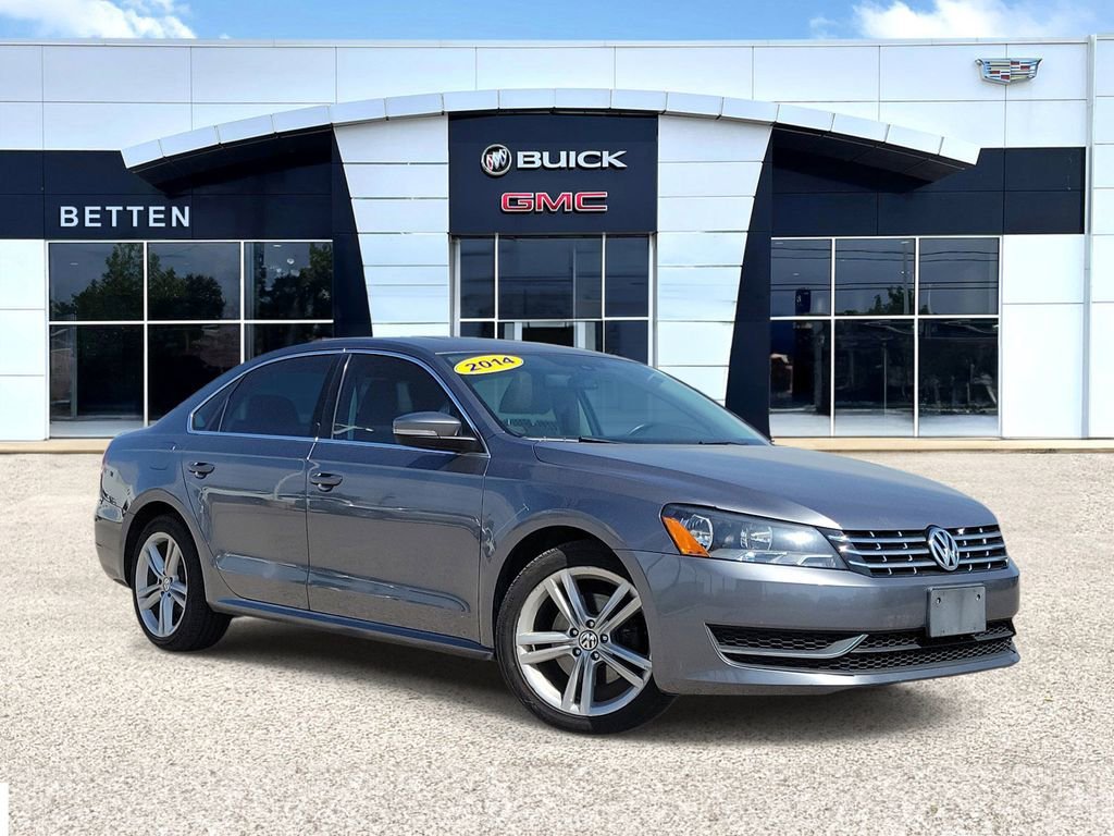 Used 2014 Volkswagen Passat TDI SE FWD image 1