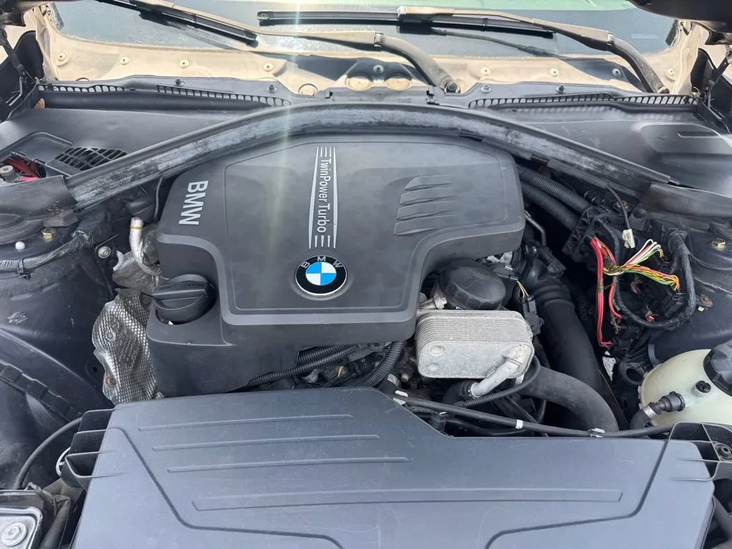 Used 2013 BMW 328i xDrive Sedan AWD/4WD image 11
