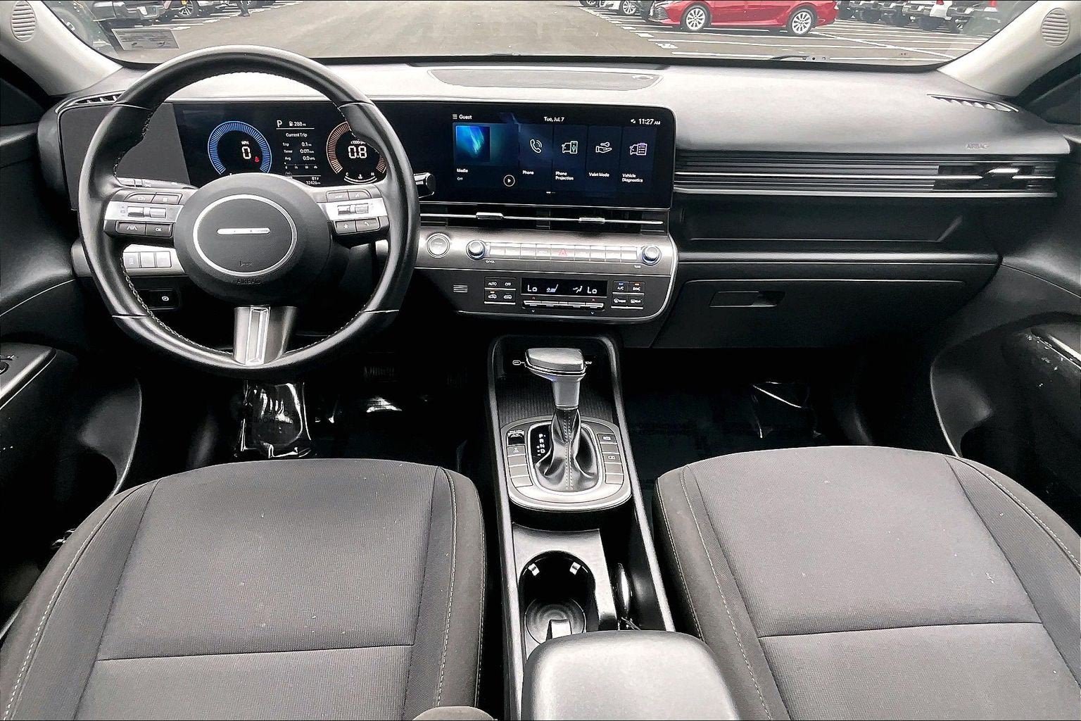 Used 2025 Hyundai Kona SEL AWD/4WD image 13