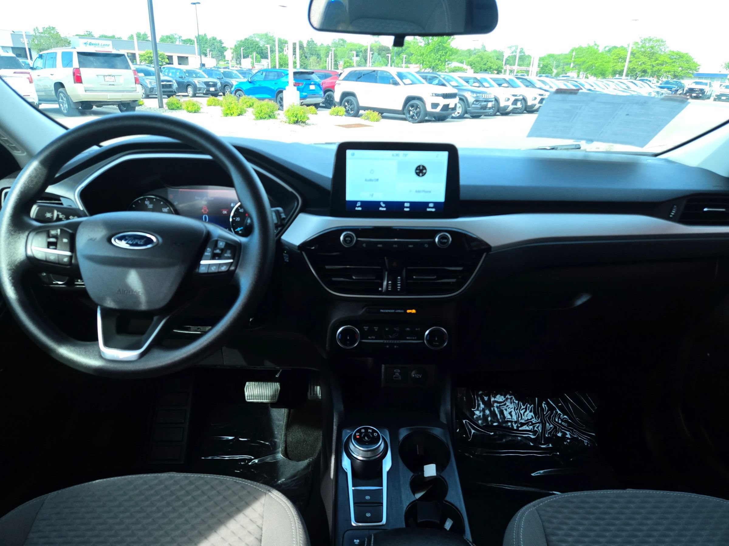 Used 2022 Ford Escape SE FWD image 10