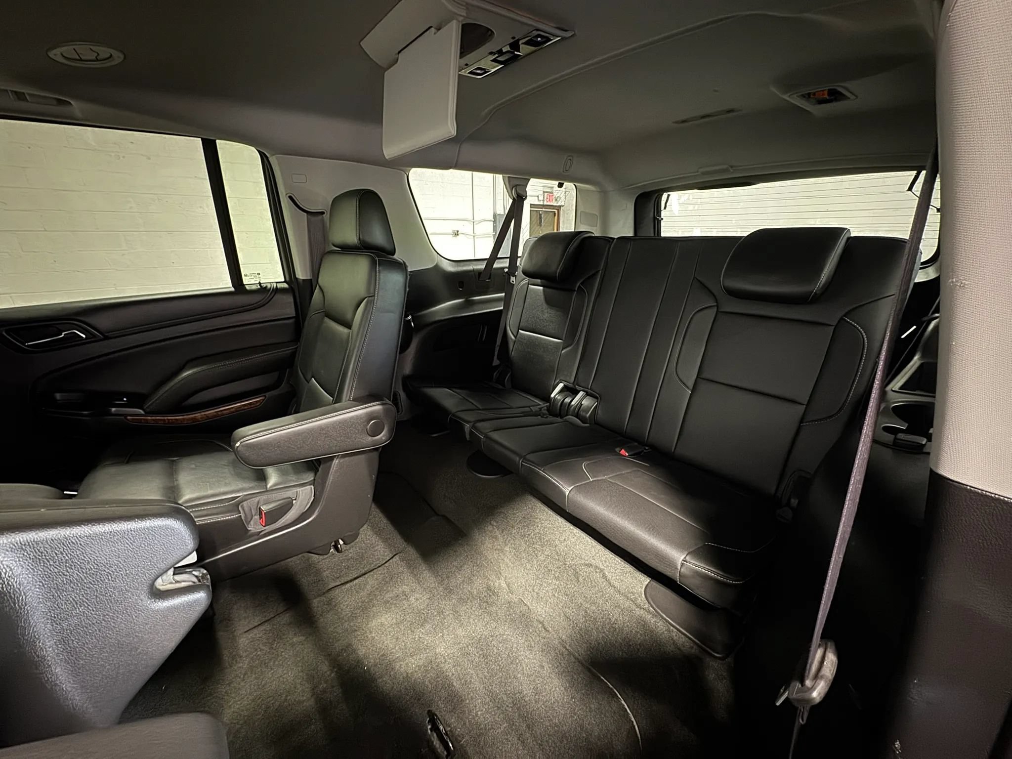 Used 2016 Chevrolet Suburban LTZ AWD/4WD image 38