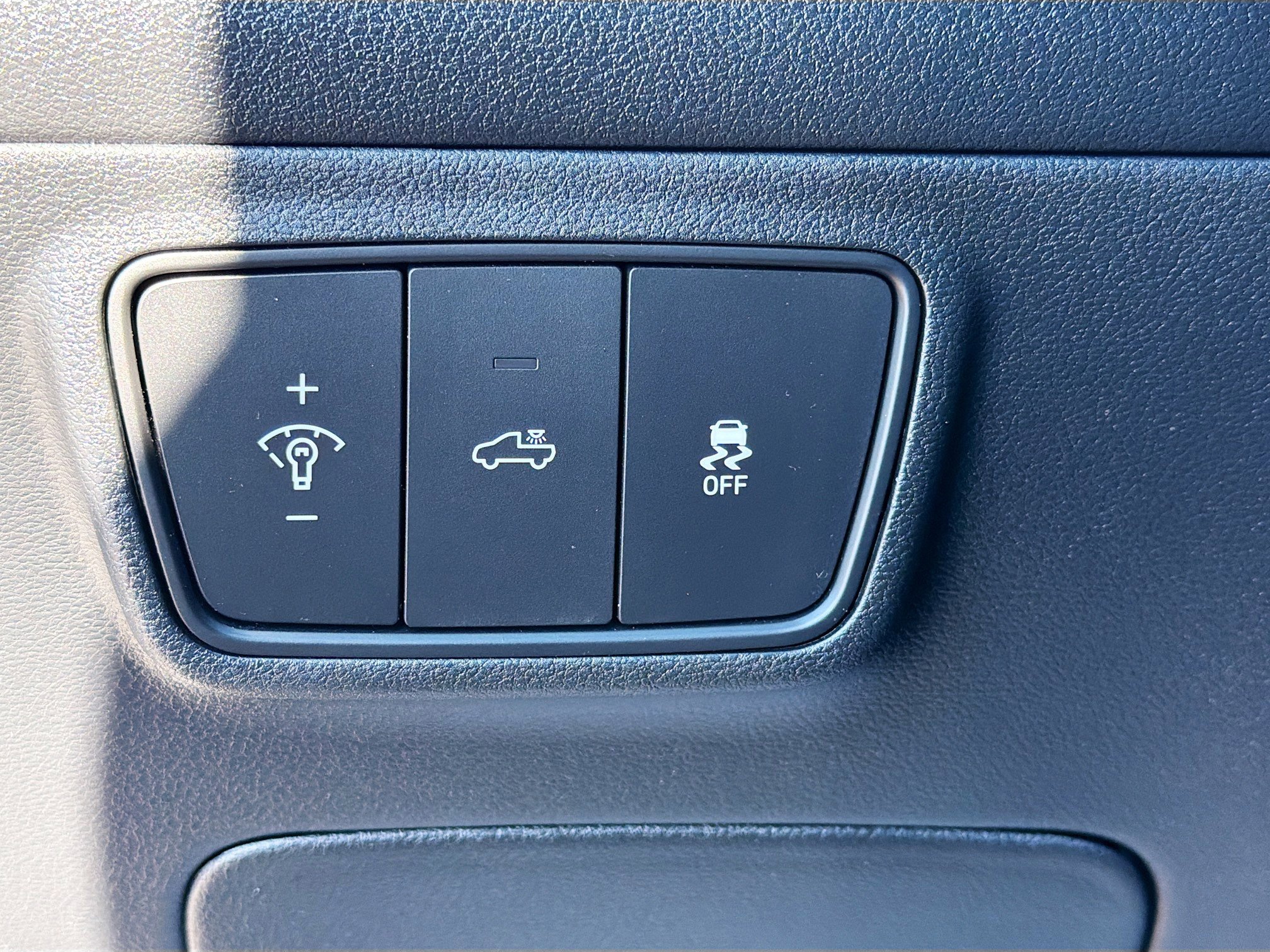 Used 2023 Hyundai Santa Cruz SEL FWD image 32