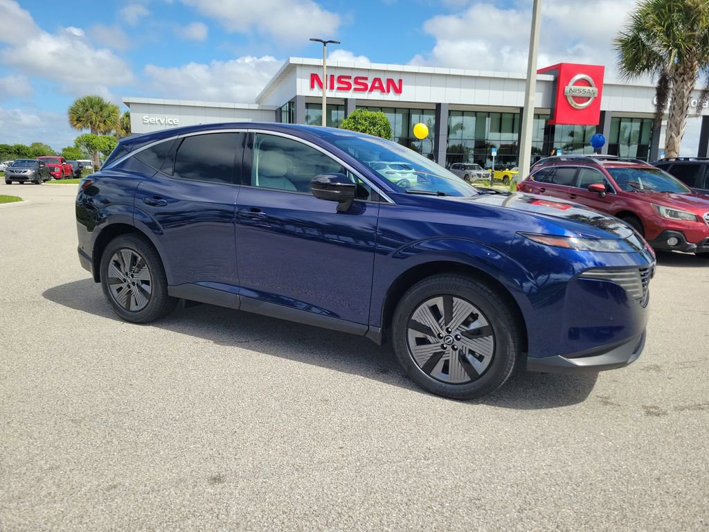 Certified 2025 Nissan Murano SL AWD/4WD image 2