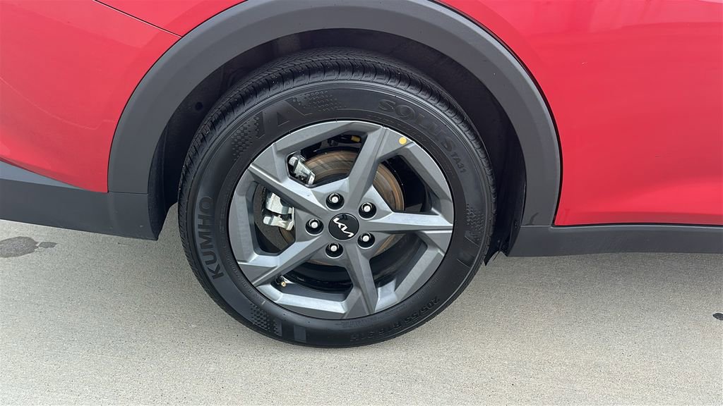 Used 2025 Kia K4 LXS FWD image 16