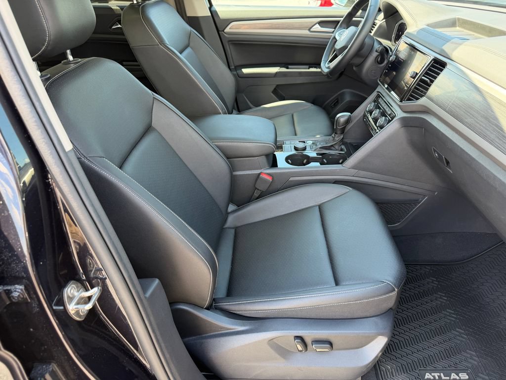 Used 2021 Volkswagen Atlas SEL AWD/4WD image 15