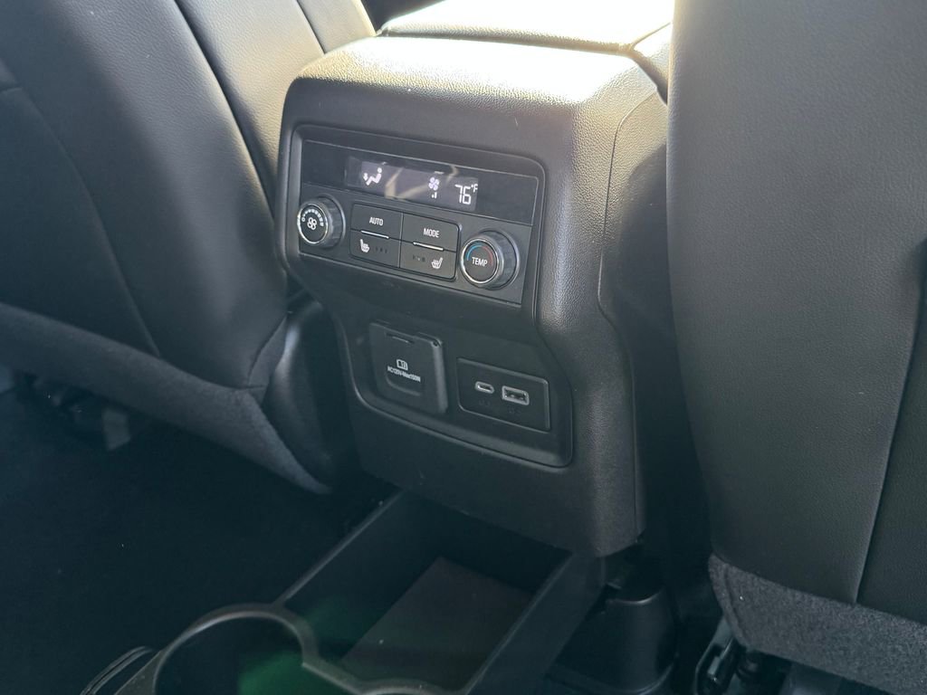 Used 2023 GMC Acadia Denali w/ Black Diamond Edition AWD/4WD image 15