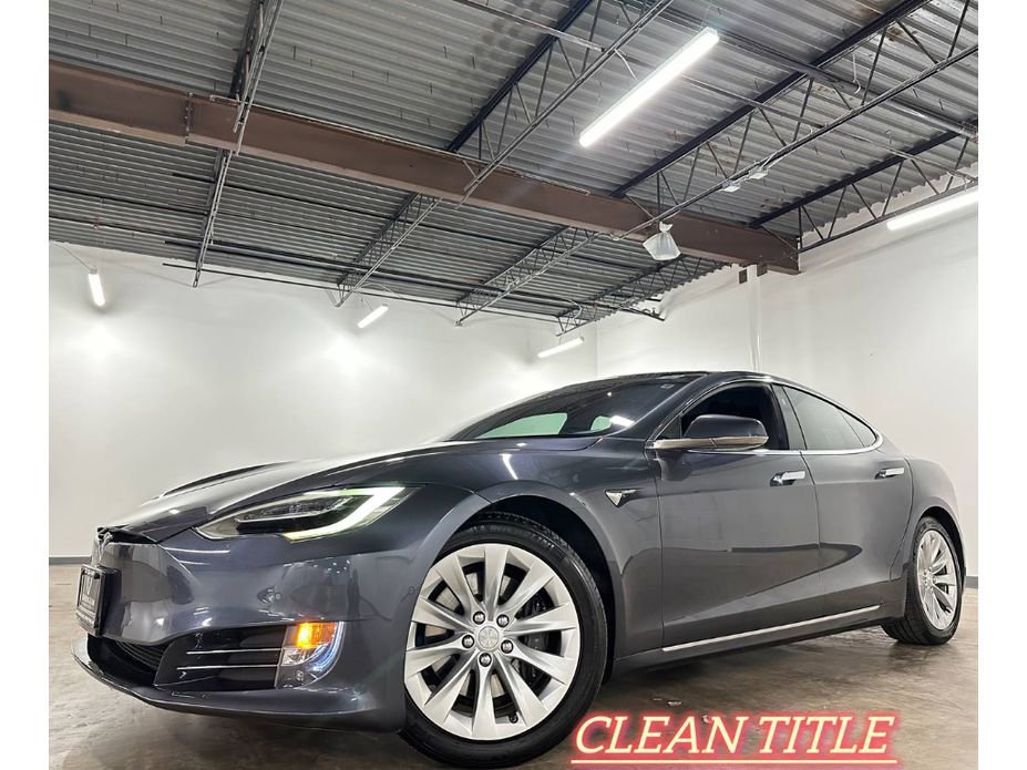 Used 2018 Tesla Model S 100D image 1