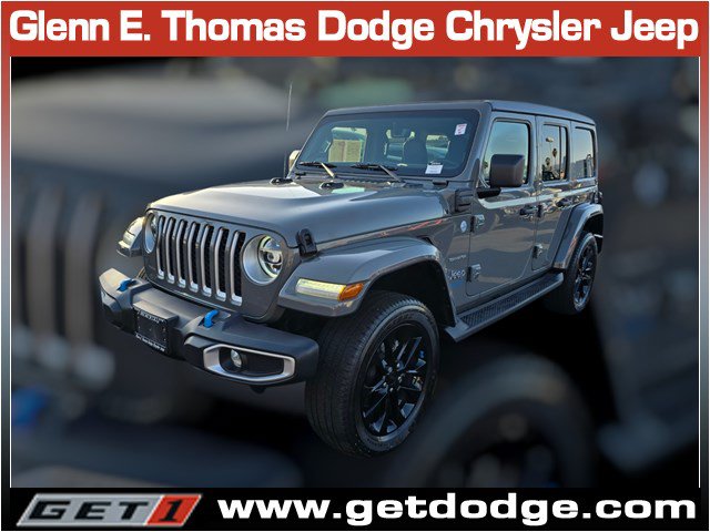 Certified 2022 Jeep Wrangler Unlimited Sahara AWD/4WD image 3
