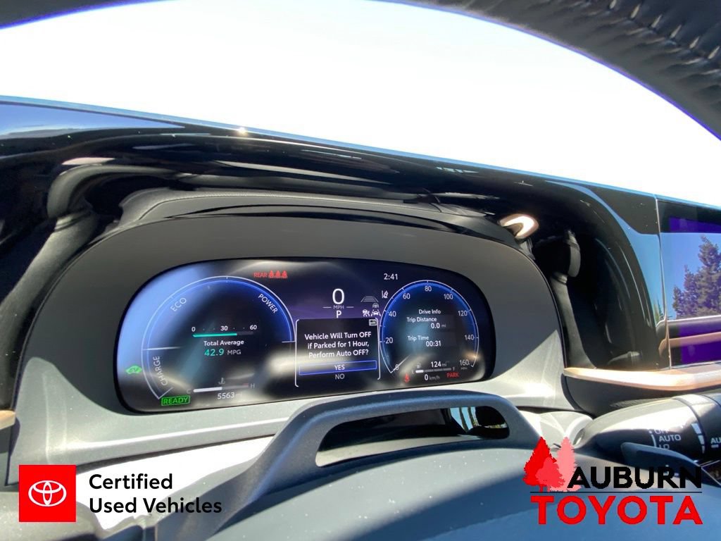 Certified 2025 Toyota Crown Signia w/ Advanced Technology Package AWD/4WD image 38