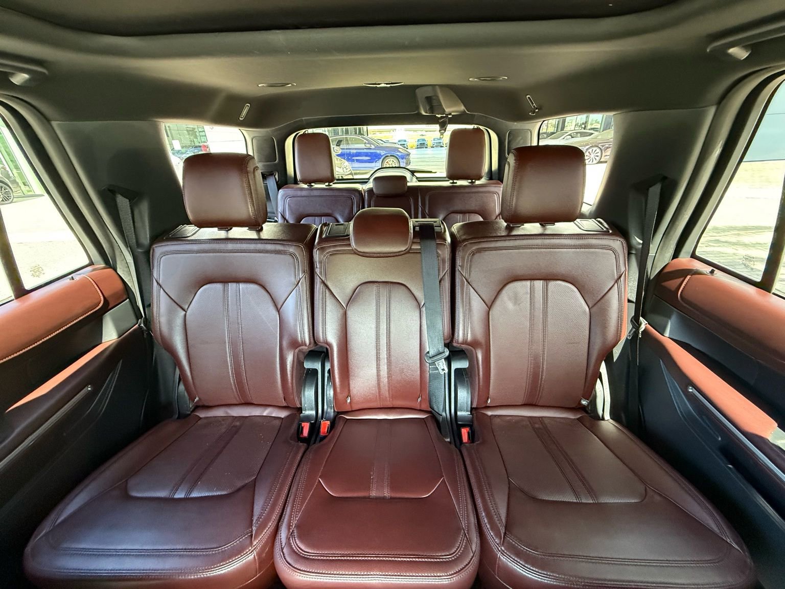 Used 2024 Ford Expedition Limited image 47