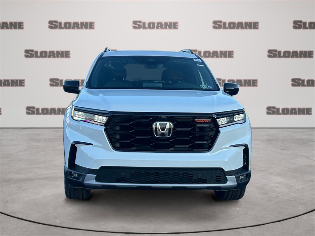 New 2025 Honda Pilot TrailSport image 8
