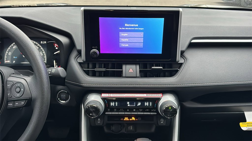 New 2025 Toyota RAV4 XLE image 30