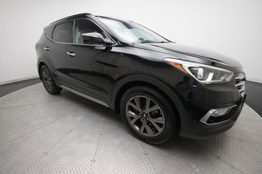 Used 2018 Hyundai Santa Fe Sport AWD/4WD image 39