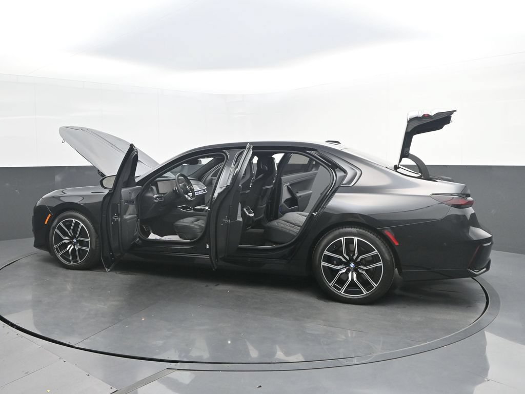 Certified 2023 BMW 740i w/ Parking Assistance Package RWD image 51
