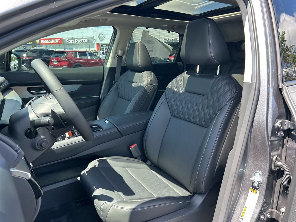New 2026 Nissan Murano Platinum w/ Cargo Package AWD/4WD image 20