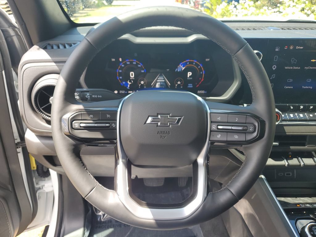 Used 2026 Chevrolet Colorado Trail Boss AWD/4WD image 27