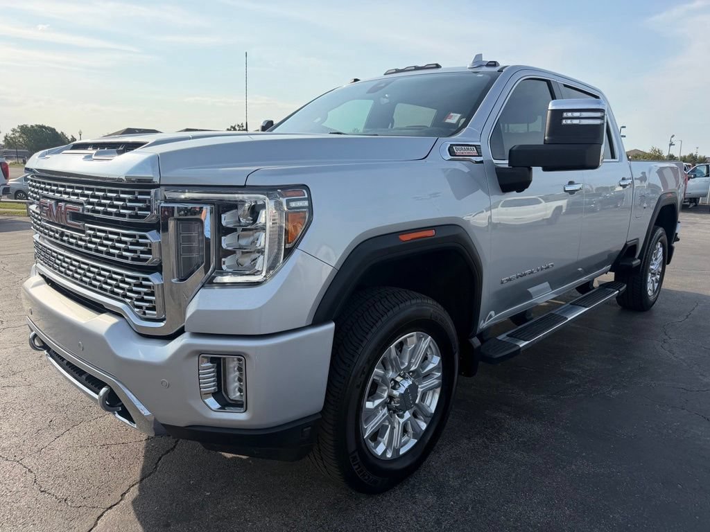 Used 2023 GMC Sierra 3500 Denali w/ Denali Ultimate Package AWD/4WD image 8