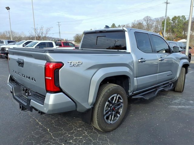 Used 2024 Toyota Tacoma TRD Sport image 17