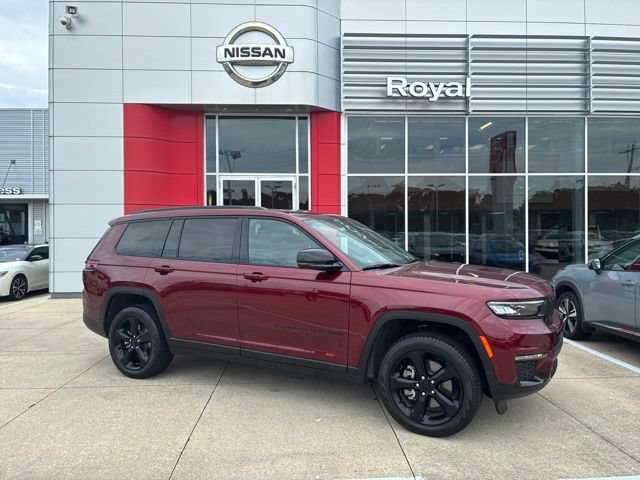 Used 2025 Jeep Grand Cherokee L Limited w/ Luxury Tech Group II RWD image 1