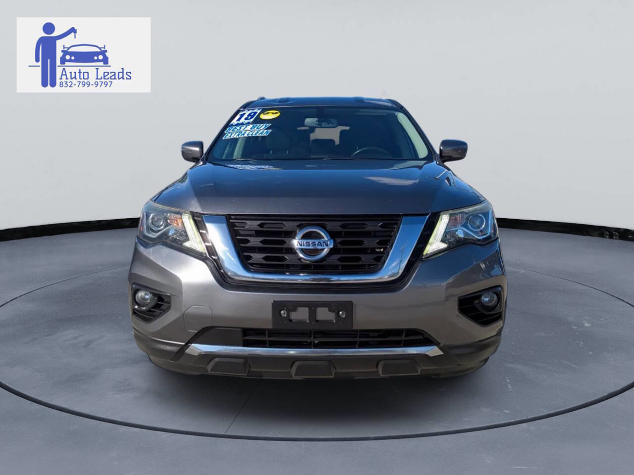 Used 2019 Nissan Pathfinder SV image 4
