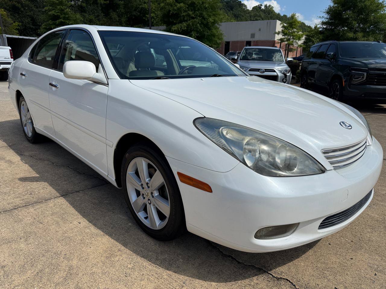 Used 2003 Lexus ES 330 FWD image 7