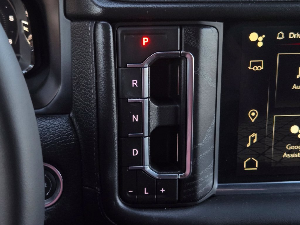 Used 2024 GMC Yukon Denali AWD/4WD image 23