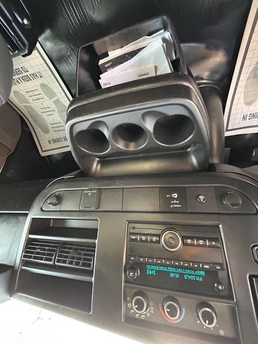 Used 2016 GMC Savana 3500 image 24