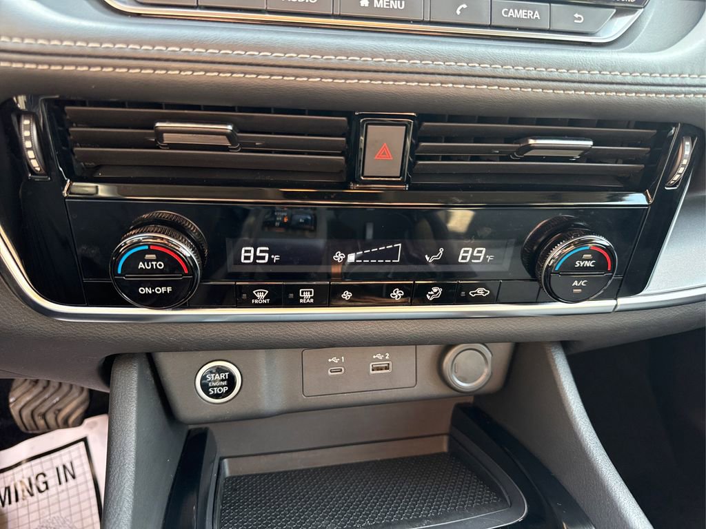 Used 2021 Nissan Rogue SV image 30