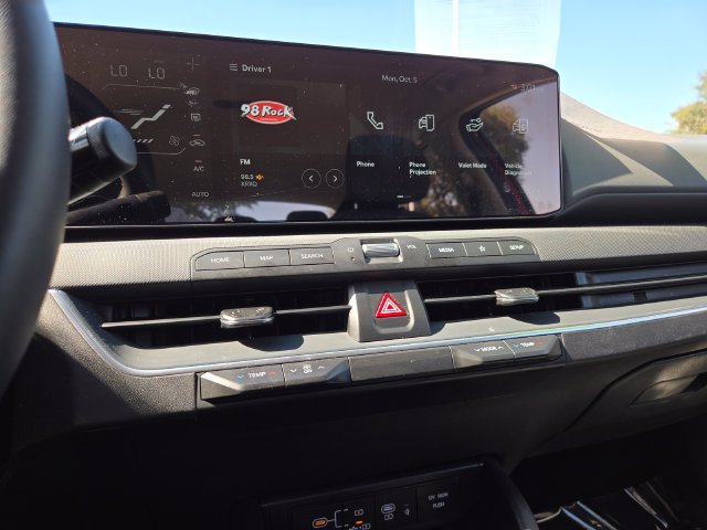 Certified 2025 Kia K4 EX FWD image 16