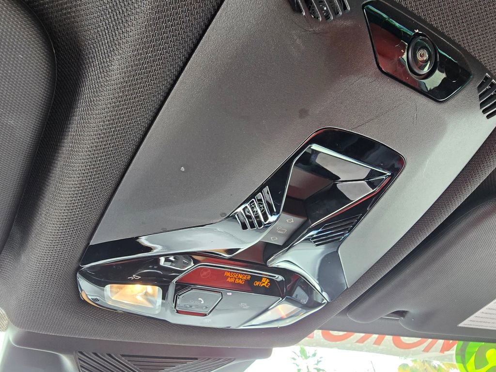 Used 2025 BMW X2 xDrive28i w/ Premium Package image 28