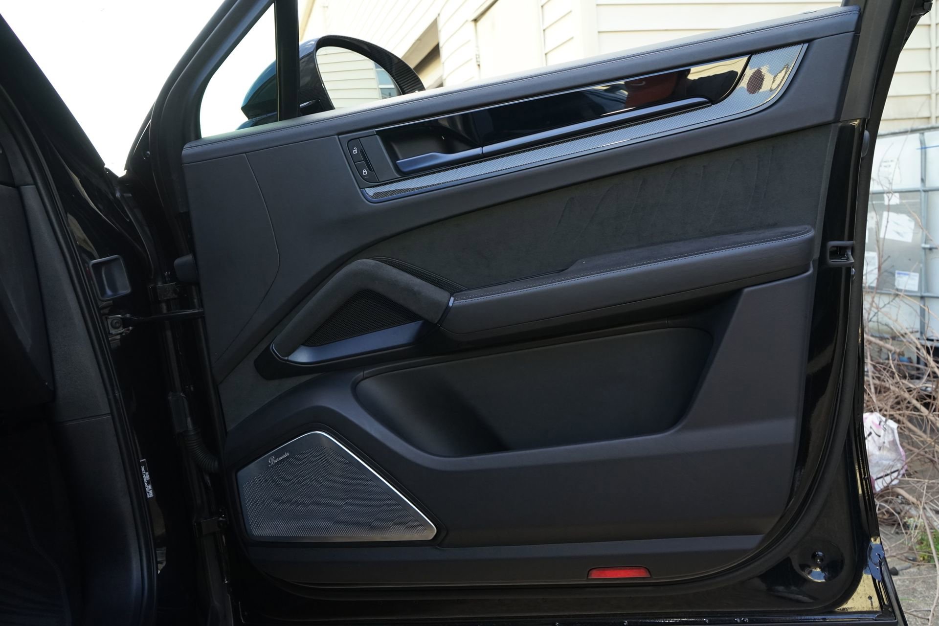 Used 2024 Porsche Cayenne Turbo GT image 30