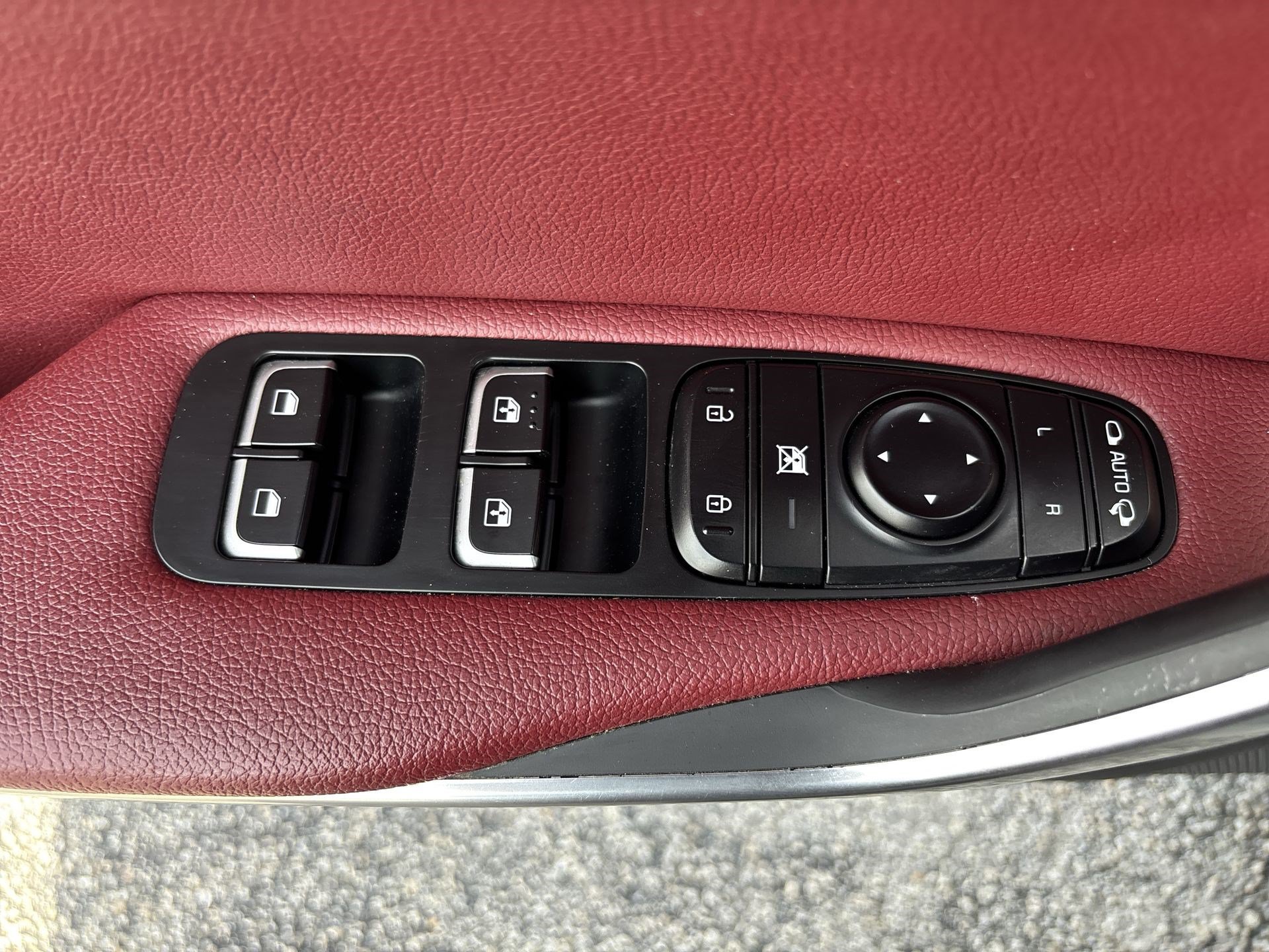 Used 2023 Kia Stinger GT-Line w/ Sun & Sound Package RWD image 15