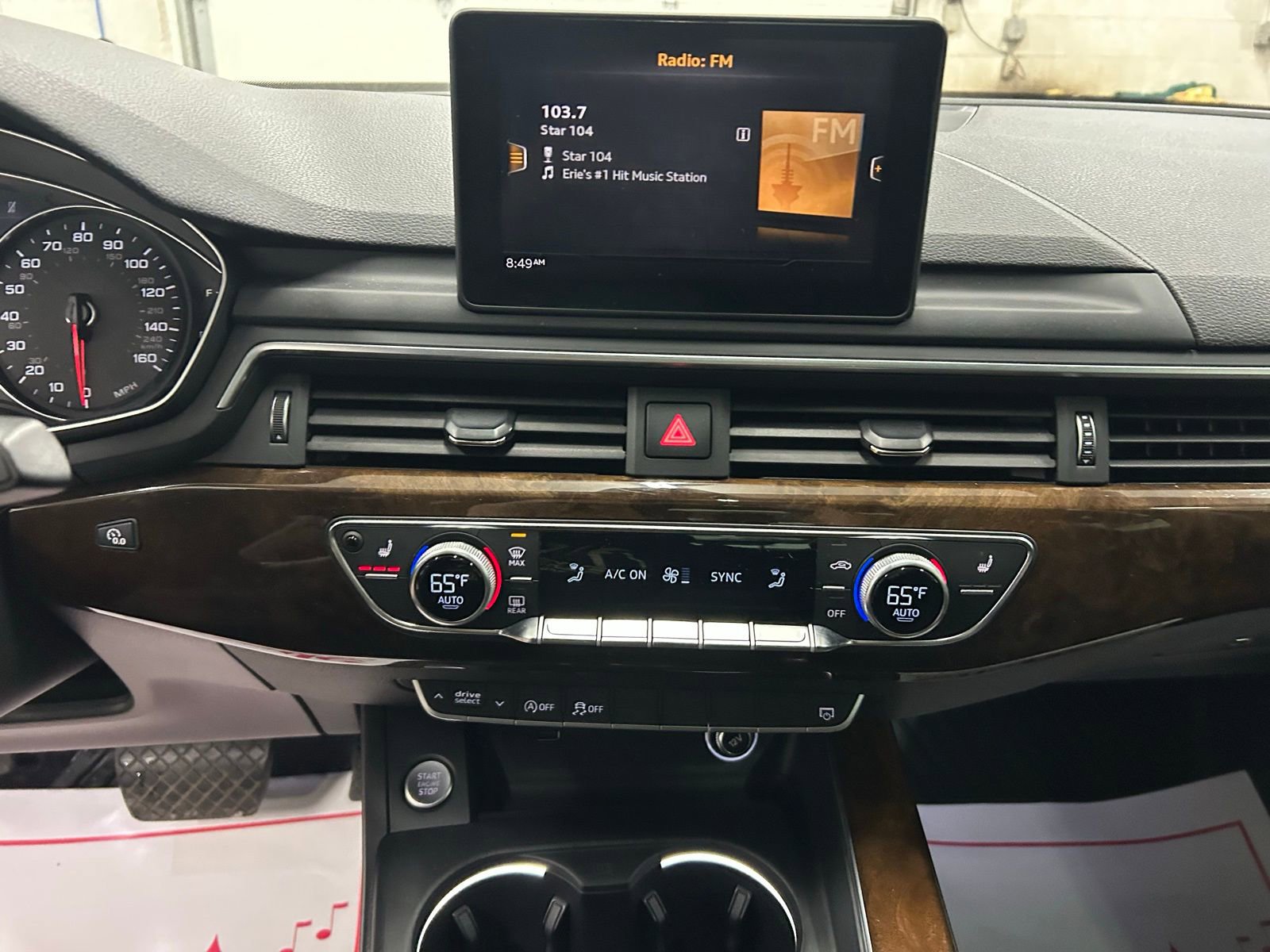 Used 2019 Audi A4 2.0T Premium w/ Convenience Package image 18