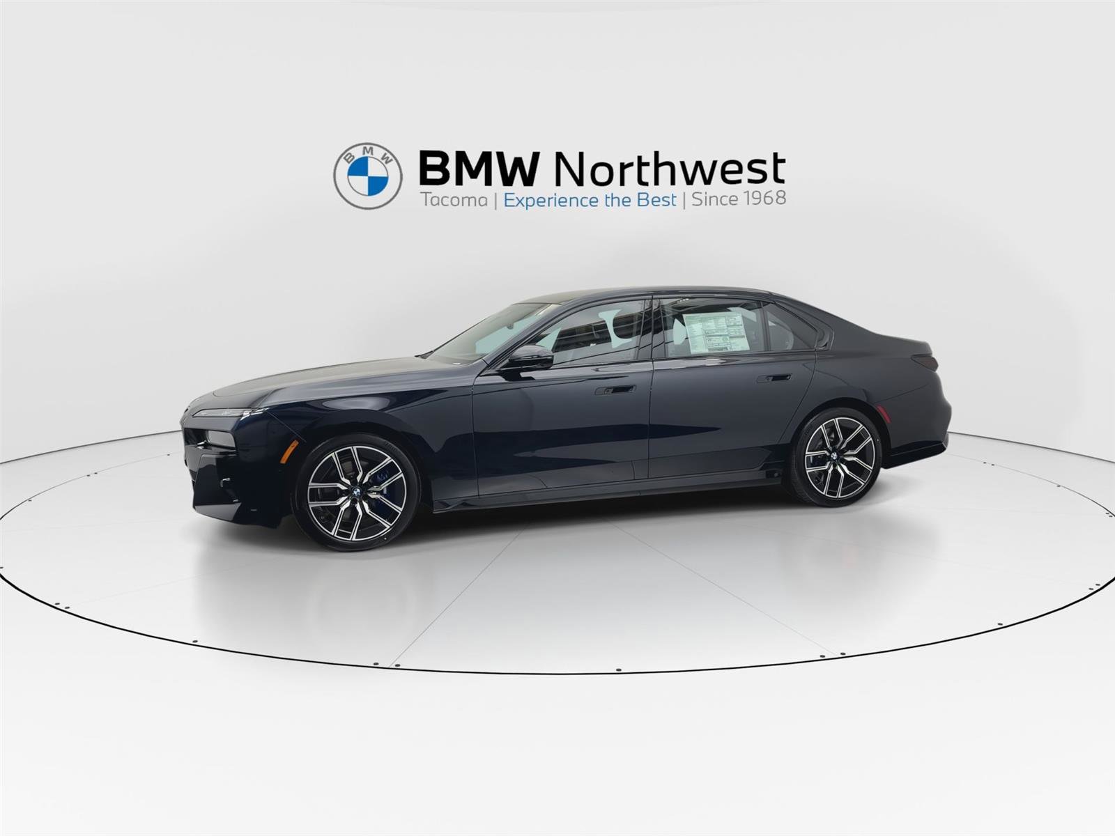 New 2026 BMW 760i xDrive w/ Executive Package image 10