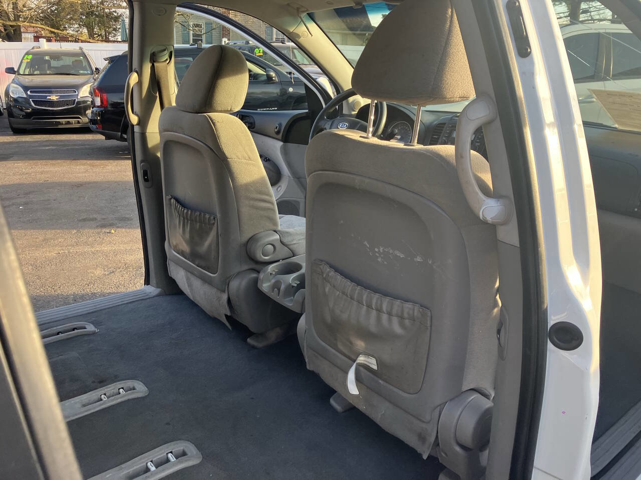 Used 2008 Kia Sedona w/ Convenience Pkg image 26